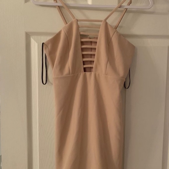 Forever 21 Dresses & Skirts - beige cocktail dress